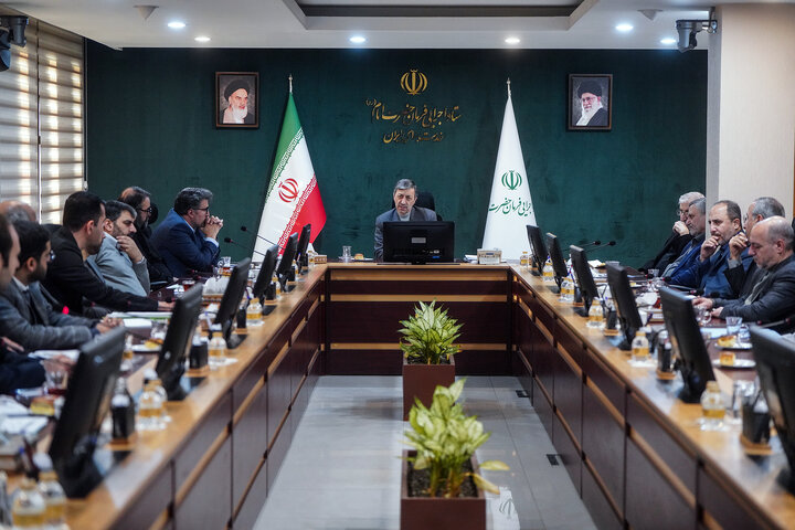 بررسی طرح‌های جهش تولید در محصولات کشاورزی و دامی با حضور رئیس ستاد اجرایی فرمان امام