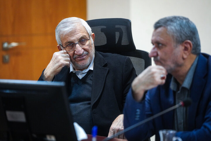 بررسی طرح‌های جهش تولید در محصولات کشاورزی و دامی با حضور رئیس ستاد اجرایی فرمان امام