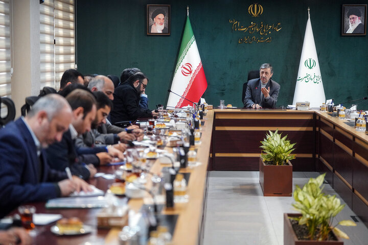 بررسی طرح‌های جهش تولید در محصولات کشاورزی و دامی با حضور رئیس ستاد اجرایی فرمان امام