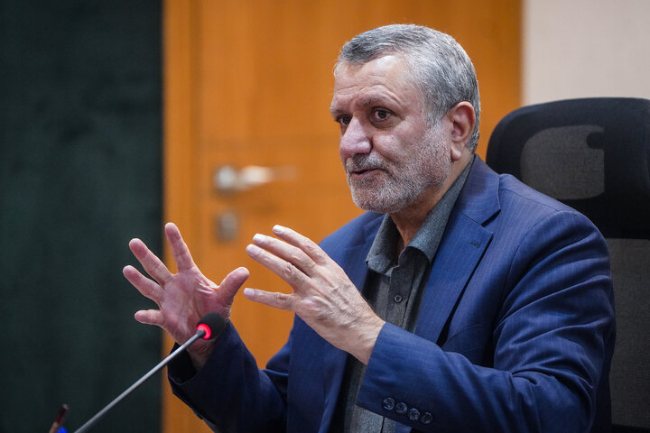 بررسی عملکرد صندوق قرض الحسنه توسعه اشتغال برکت با حضور رئیس ستاد اجرایی فرمان امام