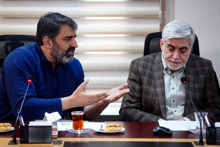 بررسی عملکرد صندوق قرض الحسنه توسعه اشتغال برکت با حضور رئیس ستاد اجرایی فرمان امام