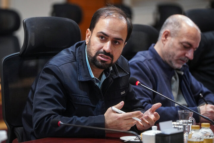 بررسی عملکرد صندوق قرض الحسنه توسعه اشتغال برکت با حضور رئیس ستاد اجرایی فرمان امام