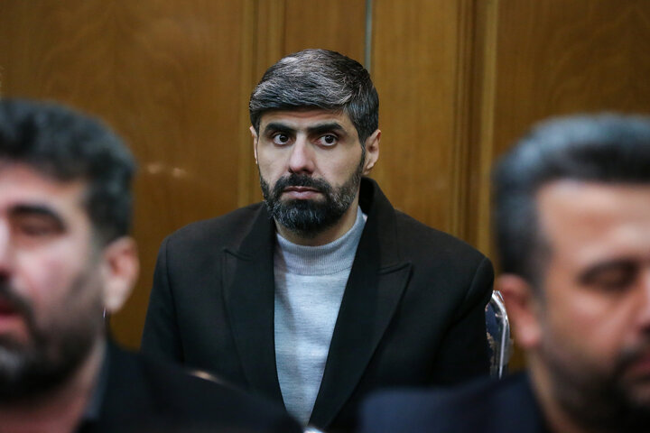 حضور رئیس ستاد اجرایی فرمان امام در مراسم ترحیم شهید فرج الله شوشتری