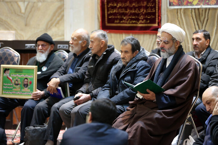 حضور رئیس ستاد اجرایی فرمان امام در مراسم ترحیم شهید فرج الله شوشتری