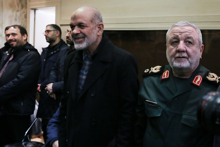 حضور رئیس ستاد اجرایی فرمان امام در مراسم ترحیم شهید فرج الله شوشتری