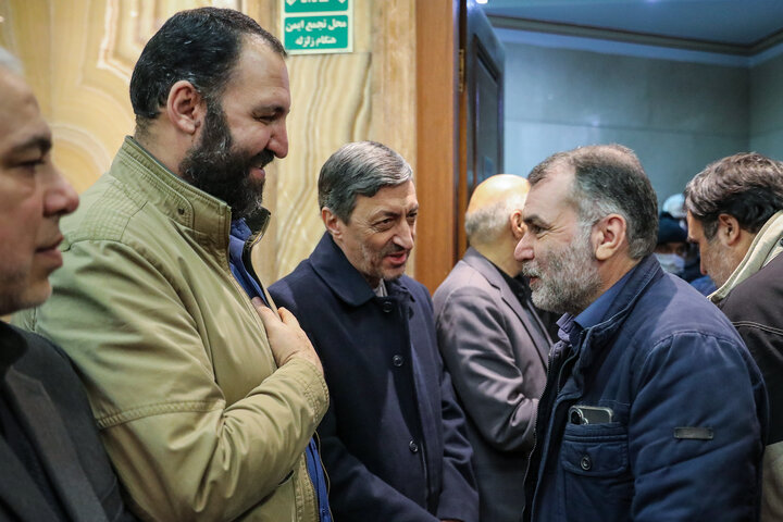 حضور رئیس ستاد اجرایی فرمان امام در مراسم ترحیم شهید فرج الله شوشتری