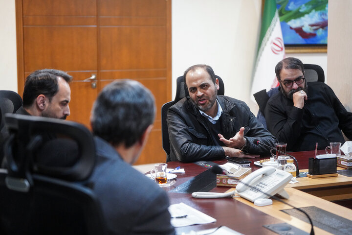 دیدار نمایندگان فراکسیون شاهد مجلس با رئیس ستاد اجرایی فرمان امام