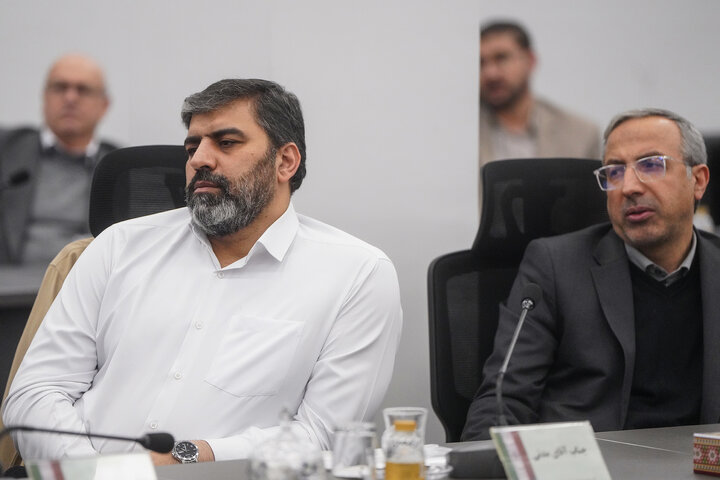 نشست سراسری مدیران سازمان اموال و املاک با رئیس ستاد اجرایی فرمان امام