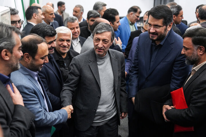 نشست سراسری مدیران سازمان اموال و املاک با رئیس ستاد اجرایی فرمان امام