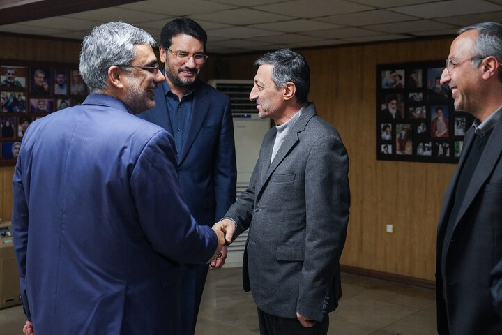 نشست سراسری مدیران سازمان اموال و املاک با رئیس ستاد اجرایی فرمان امام