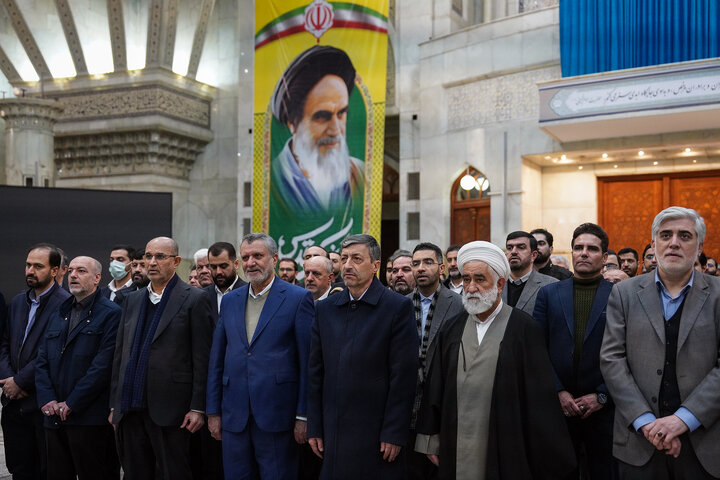 تجدید میثاق رئیس، مدیران و کارکنان ستاد اجرایی فرمان امام با آرمان‌های بنیانگذار کبیر انقلاب اسلامی