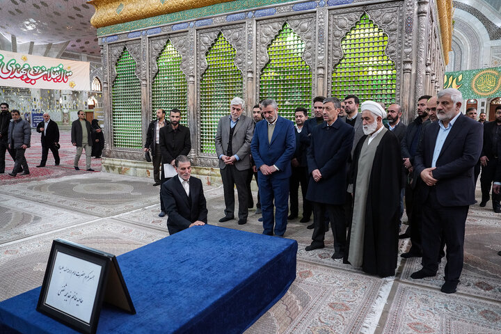 تجدید میثاق رئیس، مدیران و کارکنان ستاد اجرایی فرمان امام با آرمان‌های بنیانگذار کبیر انقلاب اسلامی