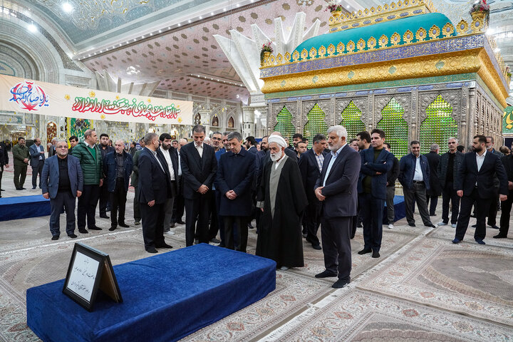 تجدید میثاق رئیس، مدیران و کارکنان ستاد اجرایی فرمان امام با آرمان‌های بنیانگذار کبیر انقلاب اسلامی