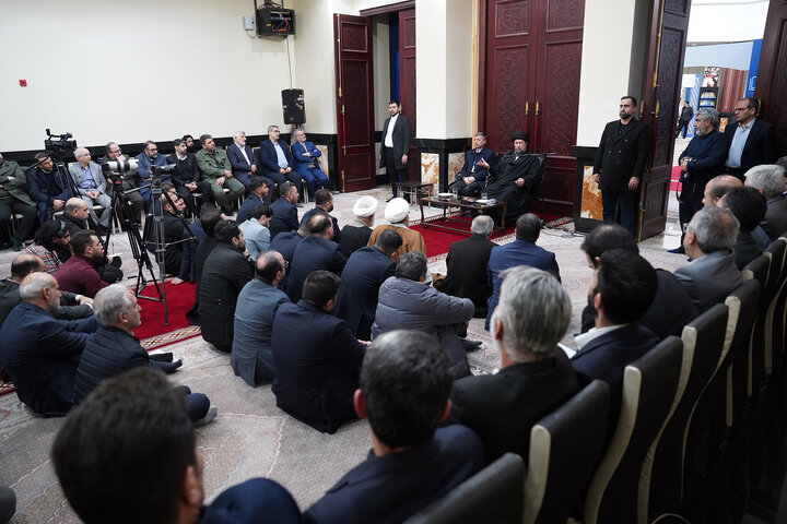 تجدید میثاق رئیس، مدیران و کارکنان ستاد اجرایی فرمان امام با آرمان‌های بنیانگذار کبیر انقلاب اسلامی