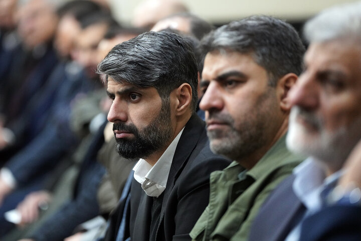 تجدید میثاق رئیس، مدیران و کارکنان ستاد اجرایی فرمان امام با آرمان‌های بنیانگذار کبیر انقلاب اسلامی