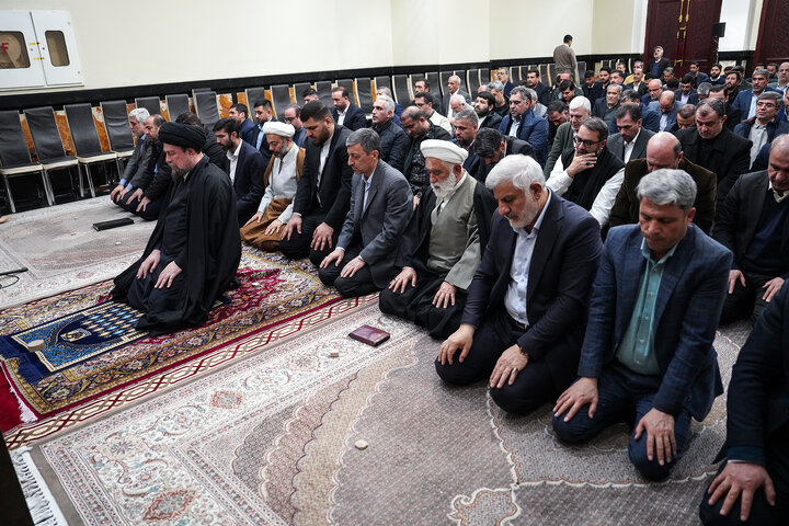 تجدید میثاق رئیس، مدیران و کارکنان ستاد اجرایی فرمان امام با آرمان‌های بنیانگذار کبیر انقلاب اسلامی